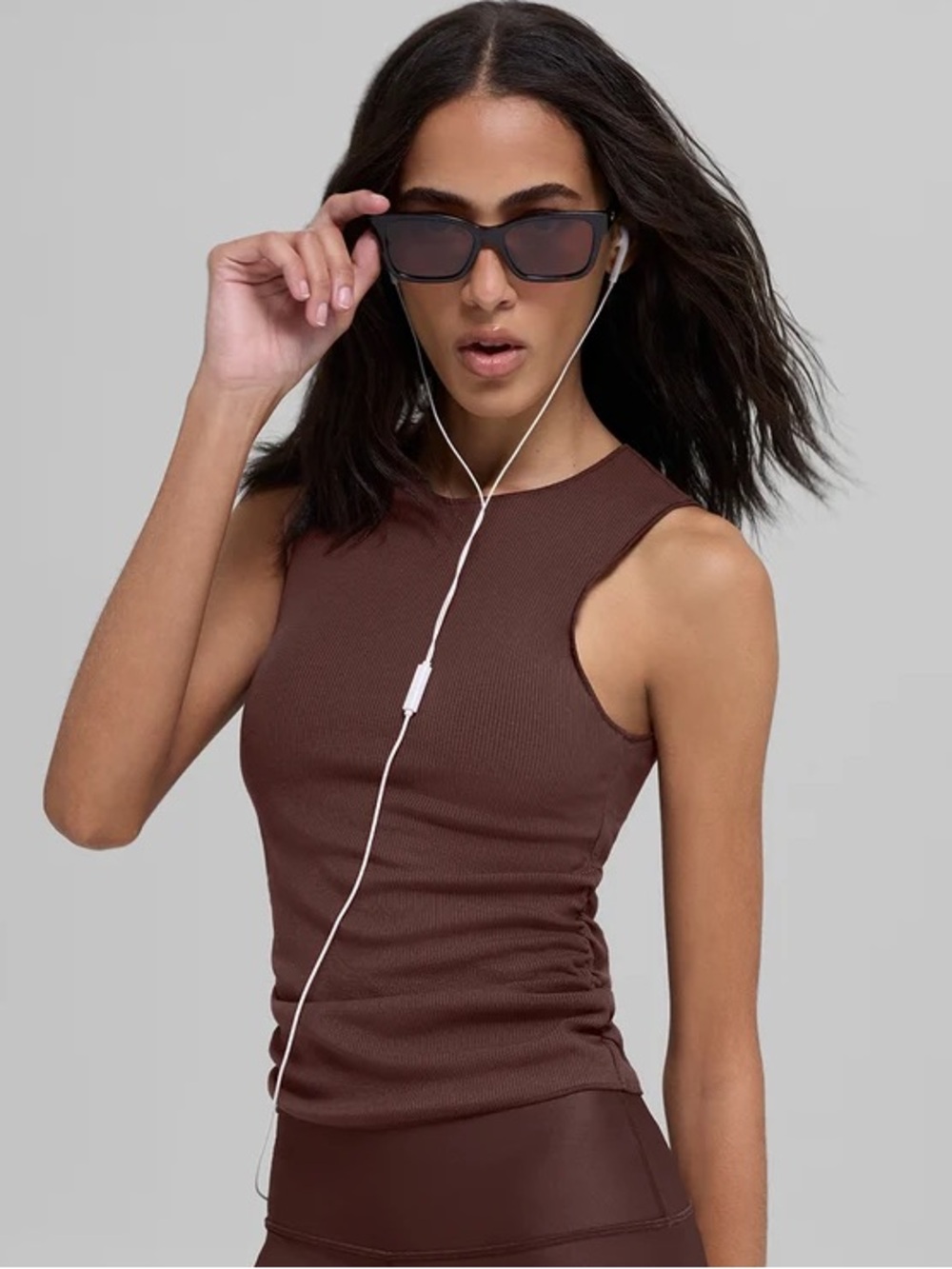 ALO Yoga Ribbed En Pointe Tank Top in Brownstone - XS